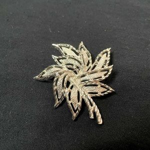 Silver plated Maple Leaf Brooch Signed Sarah Cov Canada.